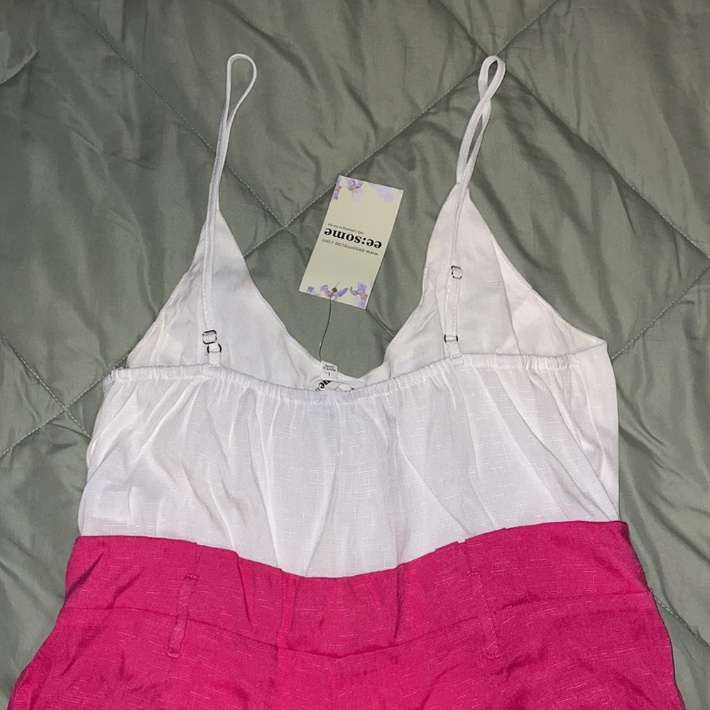 NWT Eesome romper with pockets - Picture 4 of 6
